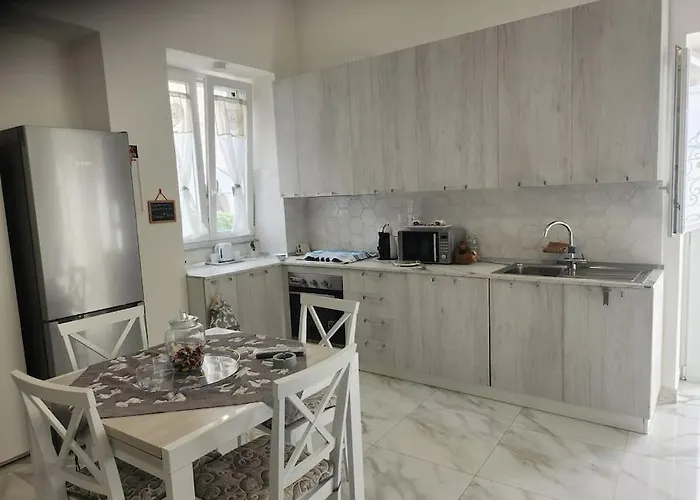 Appartement Sweet Home, *