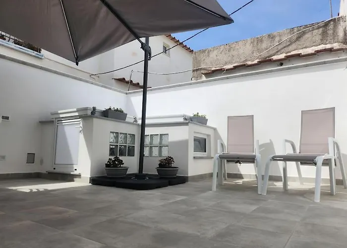 Sweet Home, Ανακάπρι